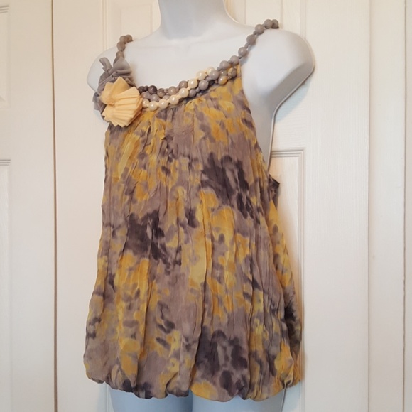 COLORFUL, NICE TOP. - Picture 4 of 8